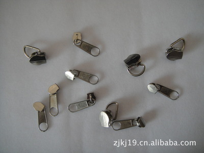 仿水拉鏈專用的反穿拉頭 價格、廠家與產(chǎn)品解析